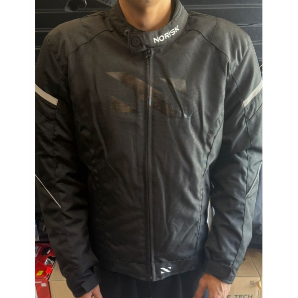 Jaqueta Masculina Moto Norisk Tornado Para Motociclista Motoqueiro Impermeável C/ Proteções